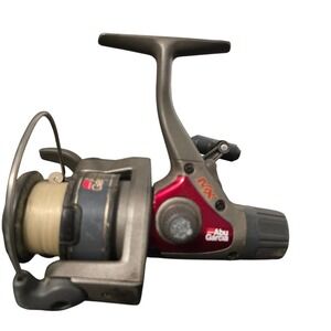 Abu Garcia Cardinal‎ MX130R Spinning Fishing Reel Grey Red 5.2:1 Gear Ratio